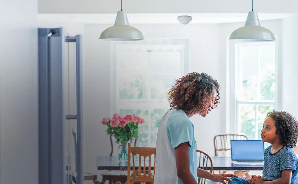 Daylight sensor adjusting LED brightness based on natural light